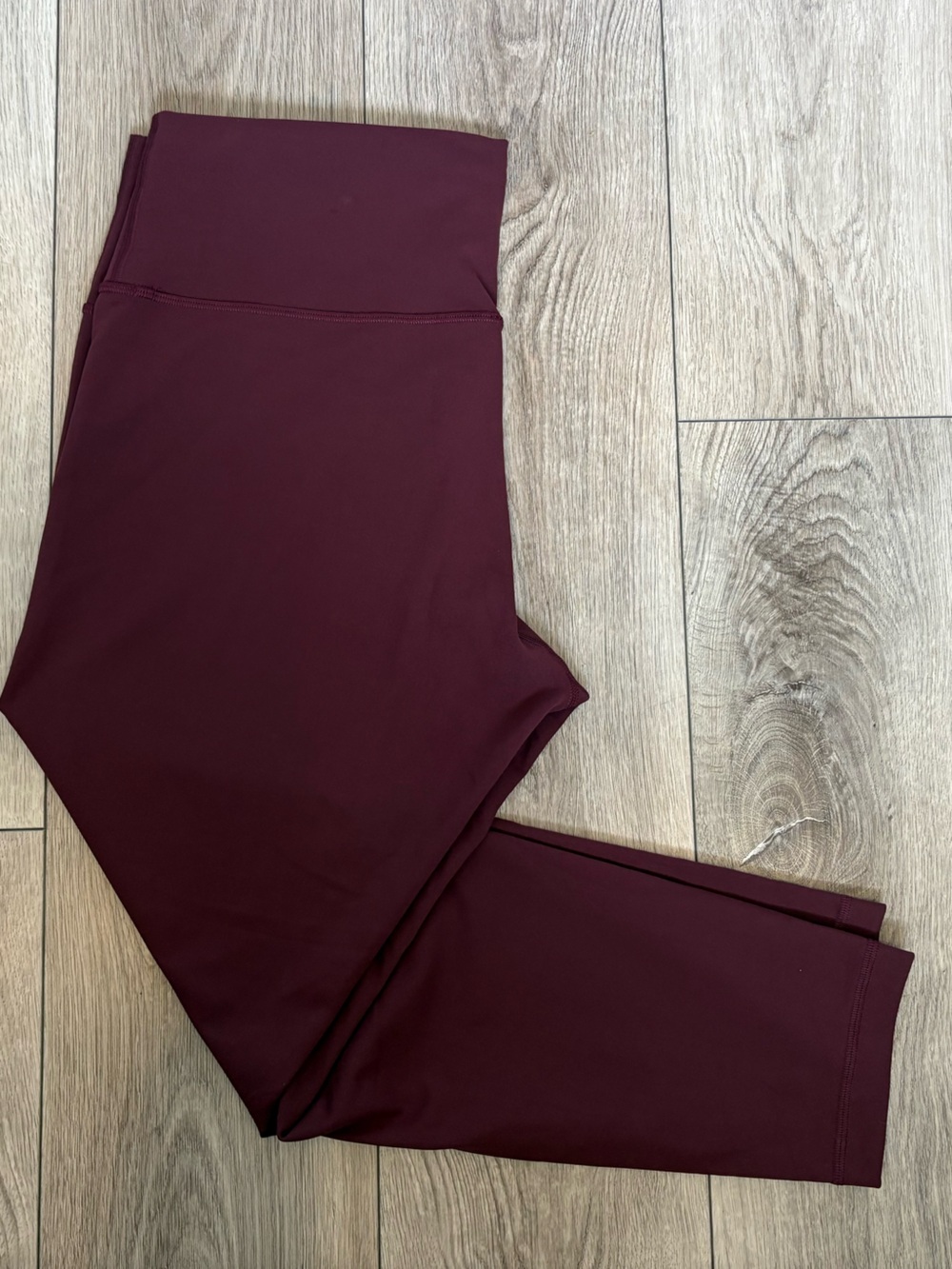 Lululemon Wunder Train High-Rise Tight 25” Cassis Size 16